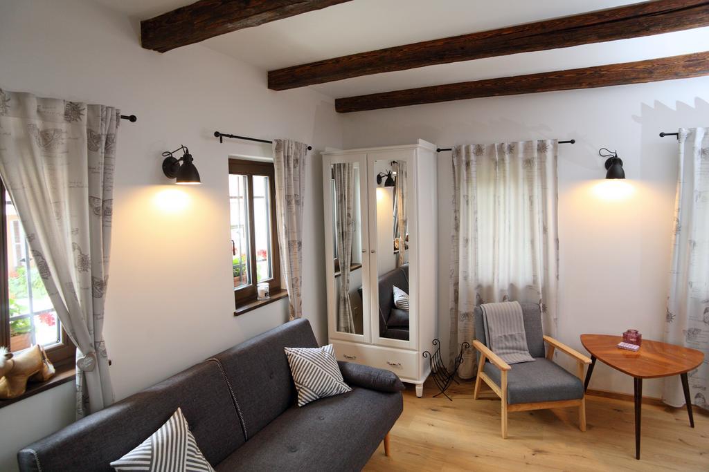 Apartment Little House Ptuj Zewnętrze zdjęcie